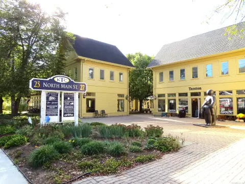 Kent, CT Commercial Office Space