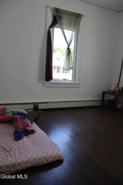Picture 18