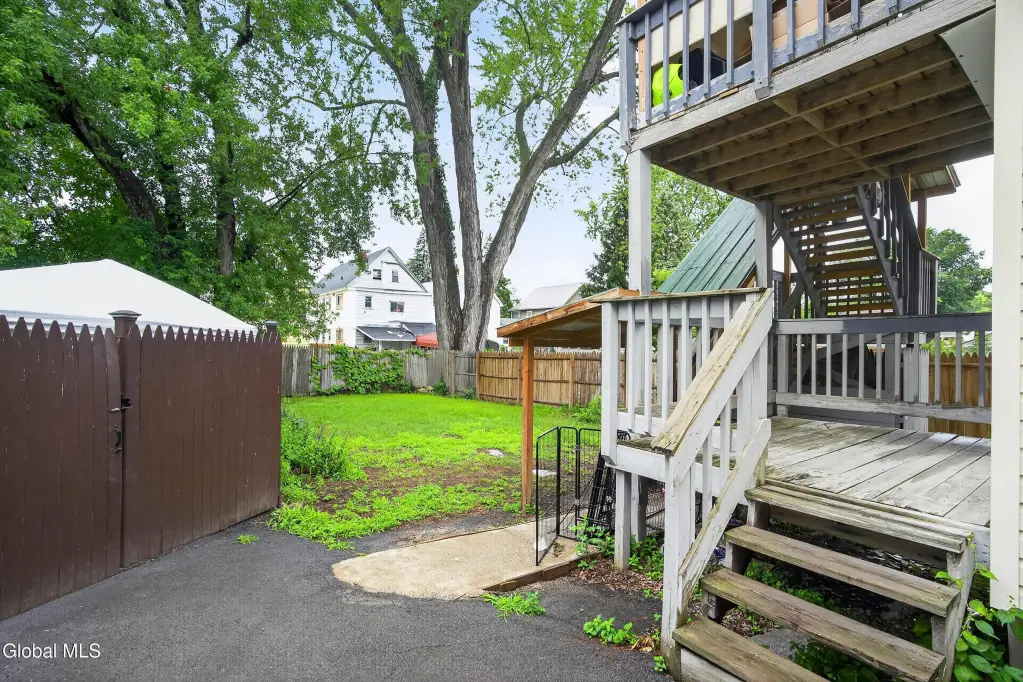 Picture 46