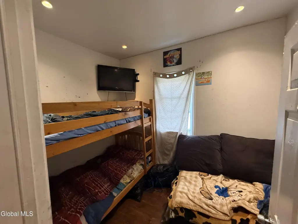 Picture 23