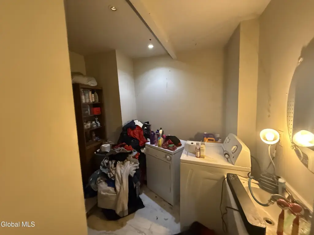 Picture 19