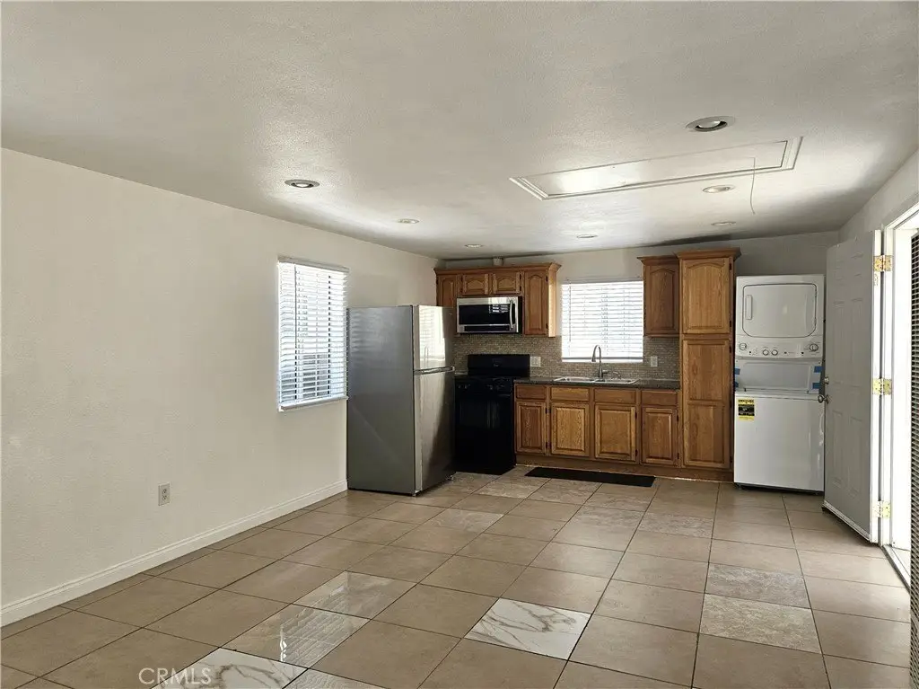 Picture 4