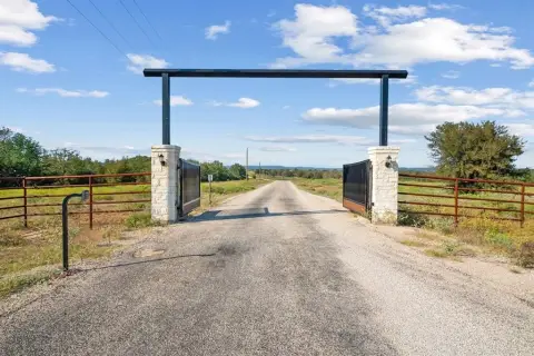 Palo Pinto Land with Views