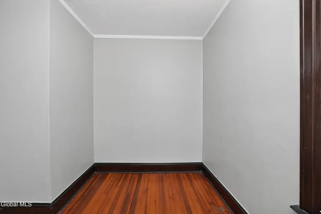 Picture 38