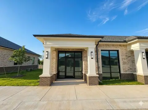 End-Cap Medical Office Suite