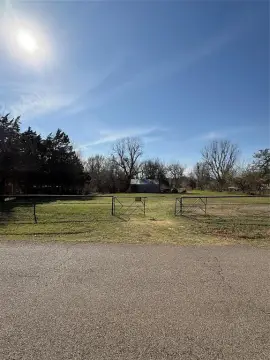 Mustang, OK Land For Sale