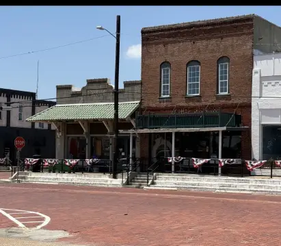 Historic Storefront with Walk-In Vault