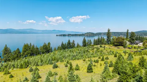 Bigfork, Montana Land with Lakefront