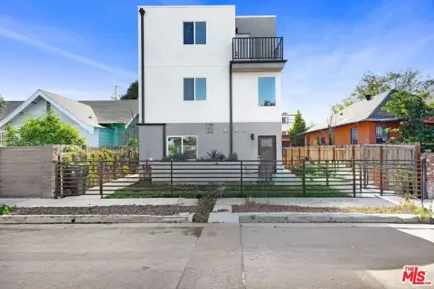 New Fourplex Near USC