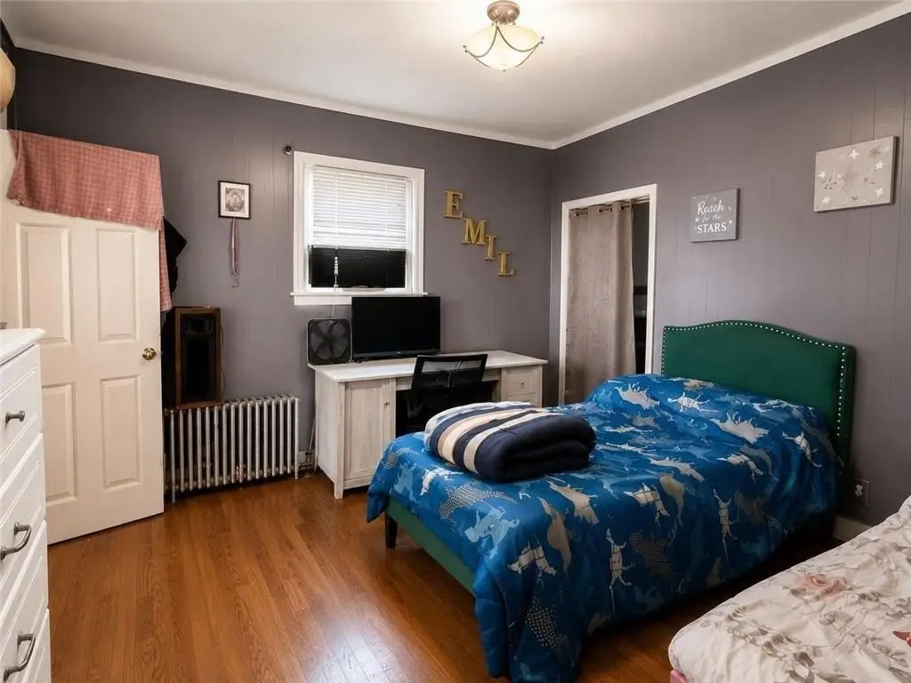 Picture 7