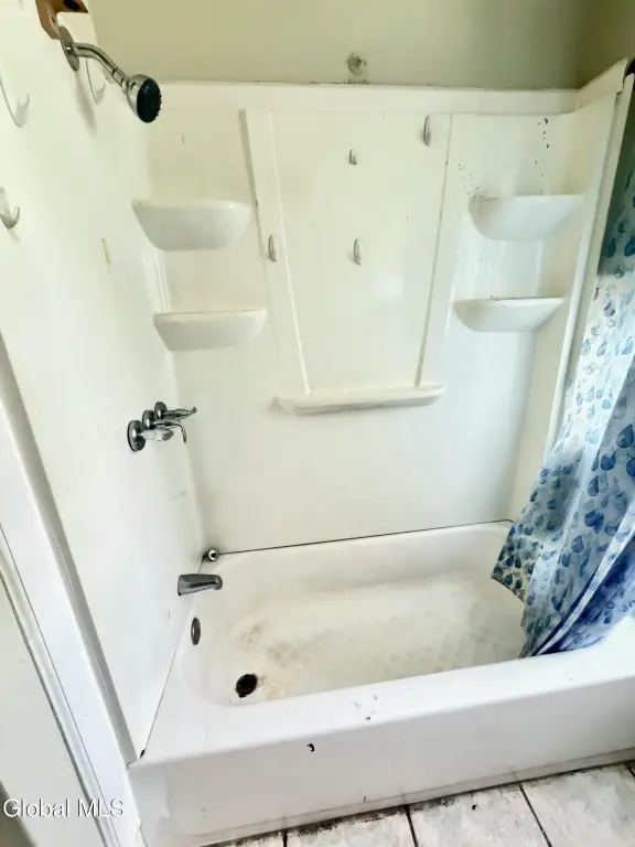 Picture 9