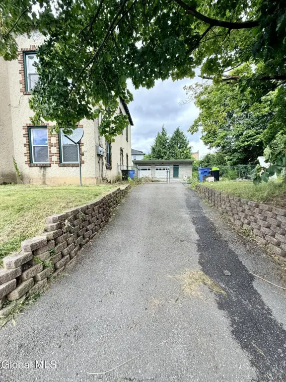 Picture 24
