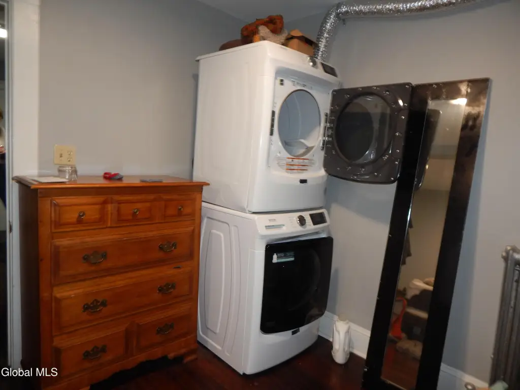 Picture 19