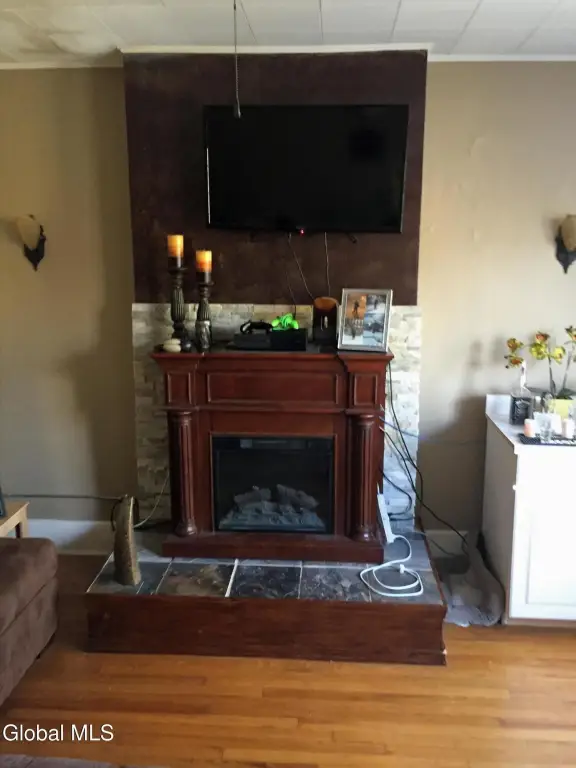 Picture 13