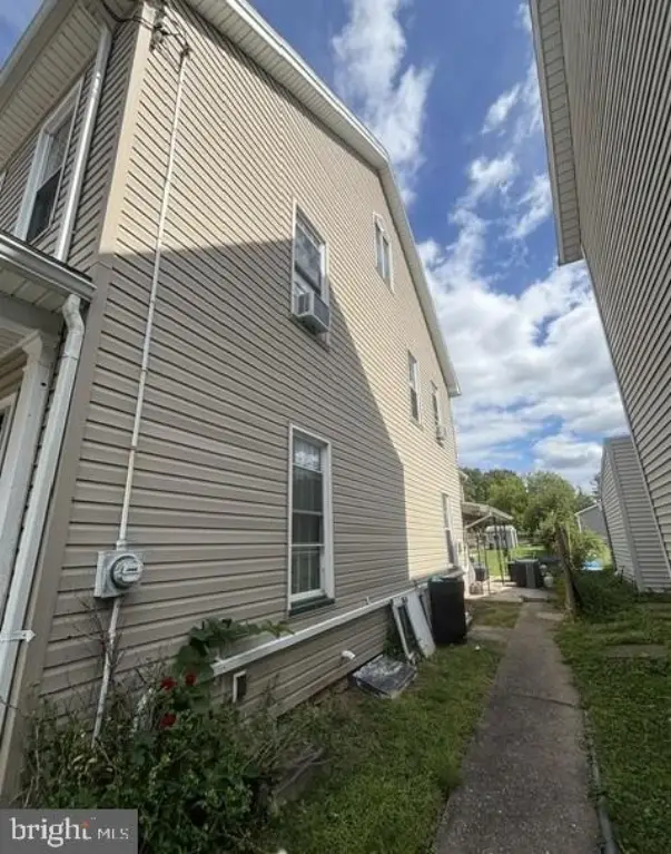 Picture 9