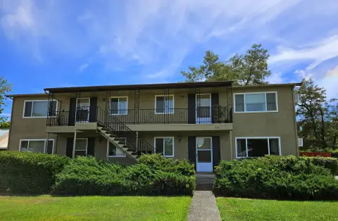 Central Point Quadruplex For Sale