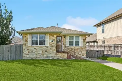 Residential Lot in Bucktown