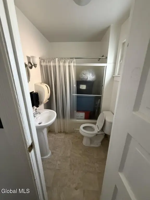 Picture 7