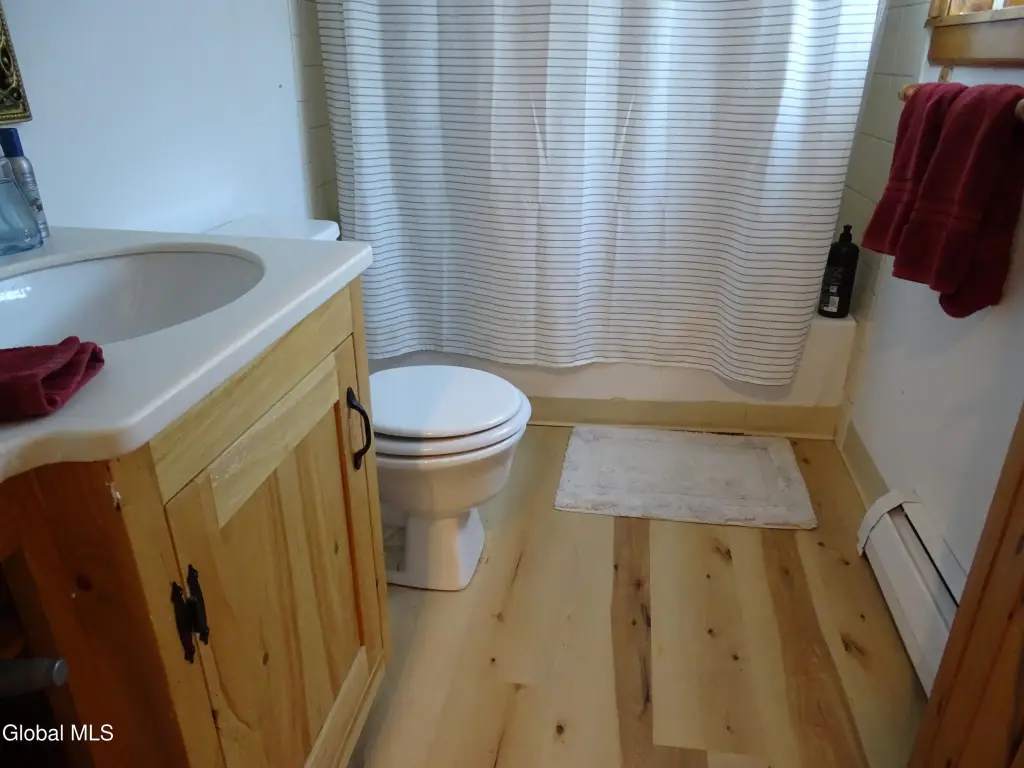 Picture 4