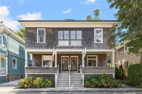 Side-by-Side Duplex Residences