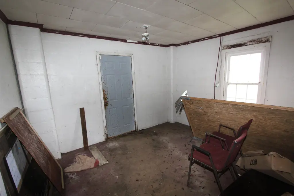 Picture 30