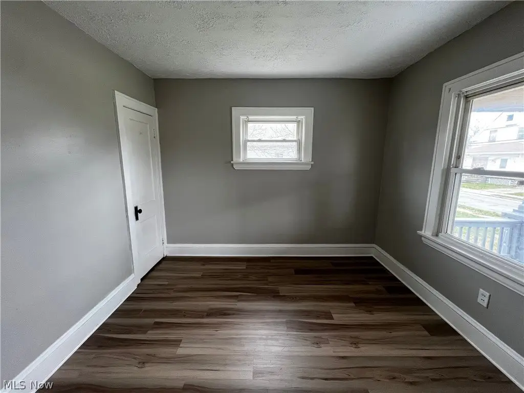 Picture 9