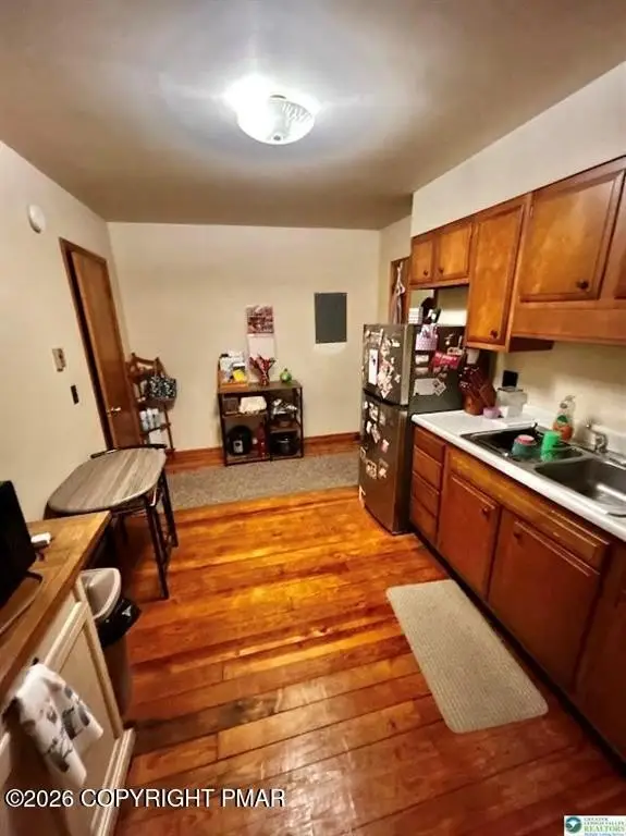 Picture 16