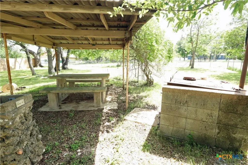 Picture 19