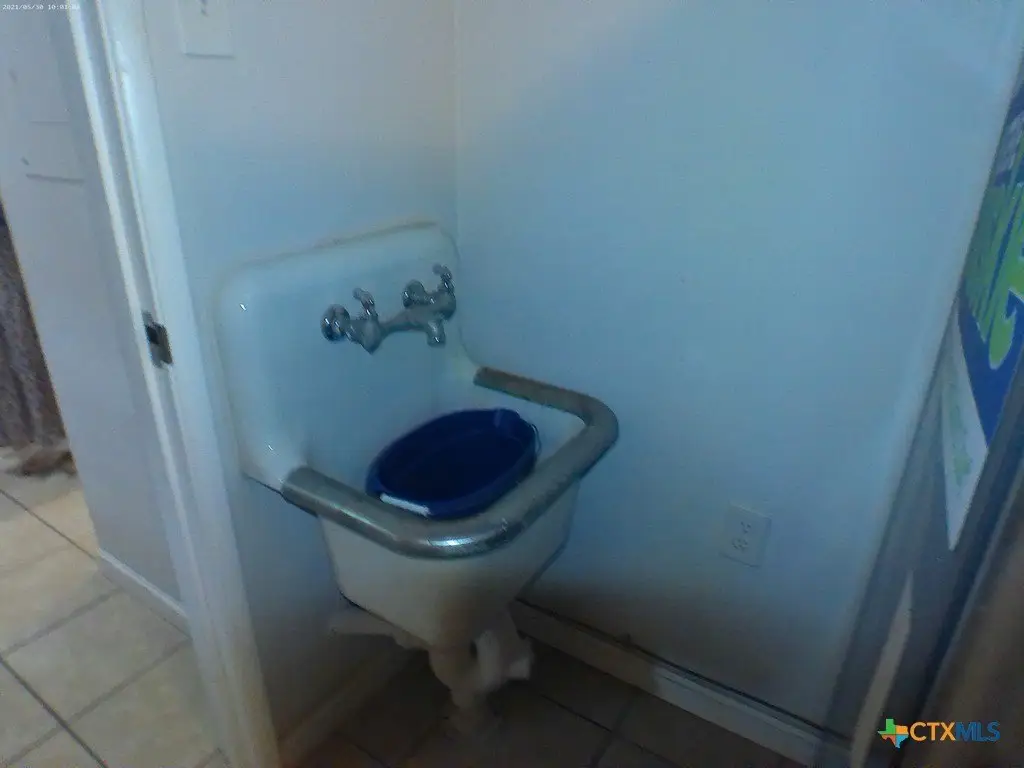 Picture 36