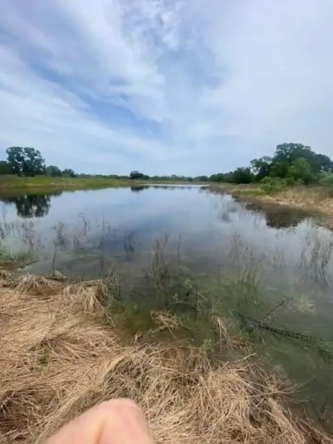 Riesel Land with RV Hookups