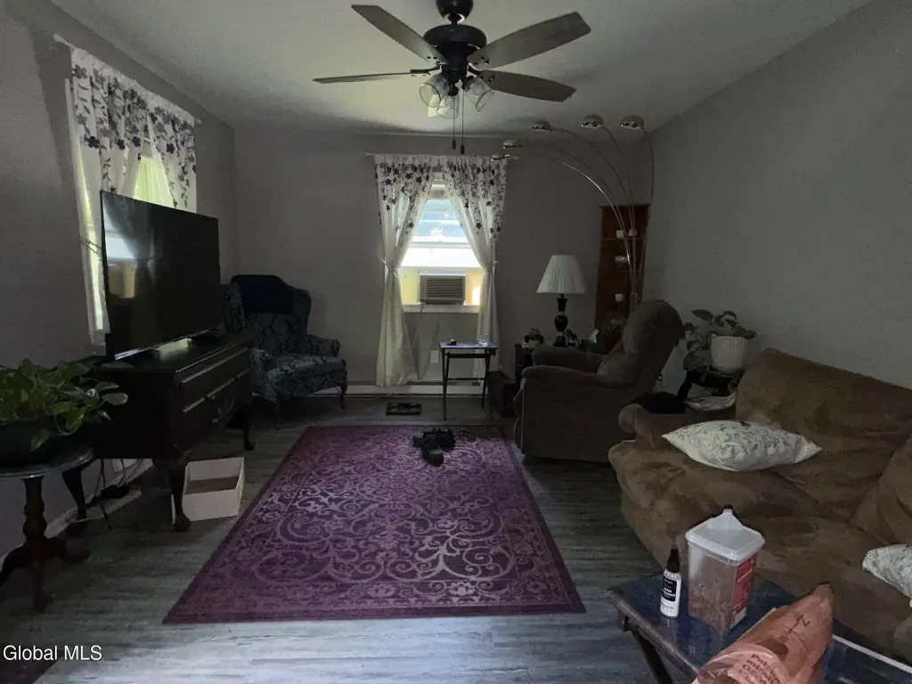 Picture 6