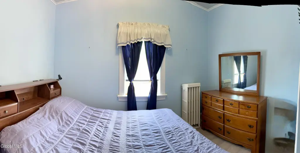 Picture 8