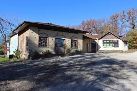 Bar Property with Apartment