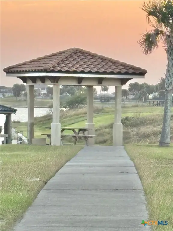 Picture 12