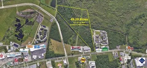 Undeveloped Land on Retail Corridor