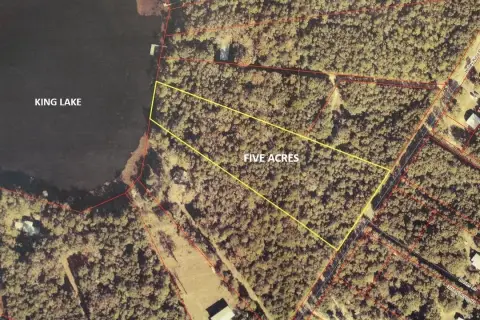 Waterfront Acres on King Lake