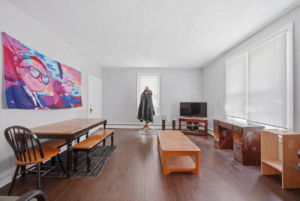 Picture 10