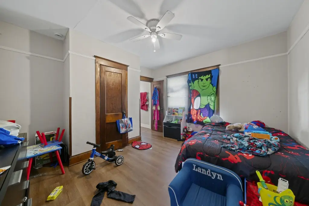 Picture 18