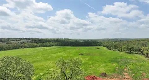 5-Acre Home Site in Luther