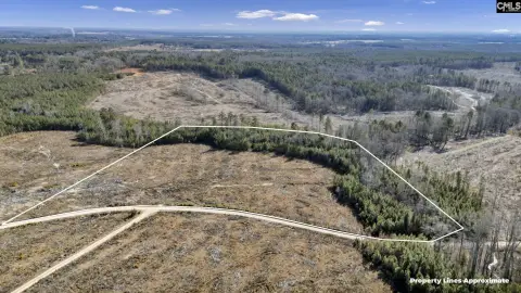 Unrestricted Land with Creek Frontage