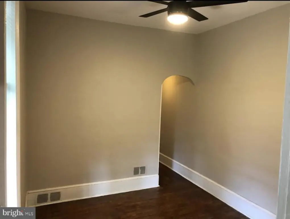 Picture 30