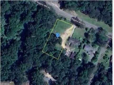 Land in Growing Macon Area