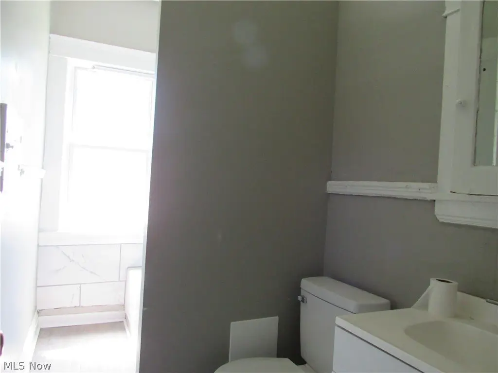 Picture 30