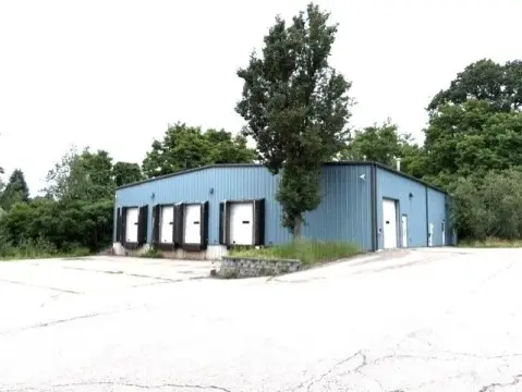 High-Bay Warehouse with Office