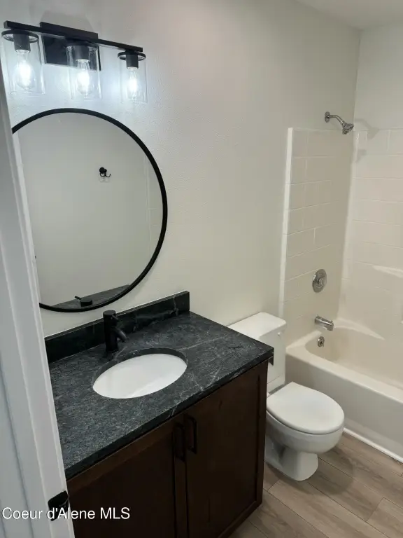Picture 5