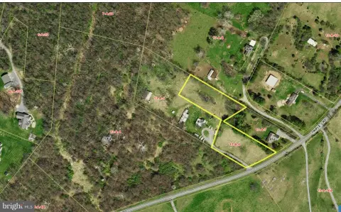 Berryville Land Parcel For Sale