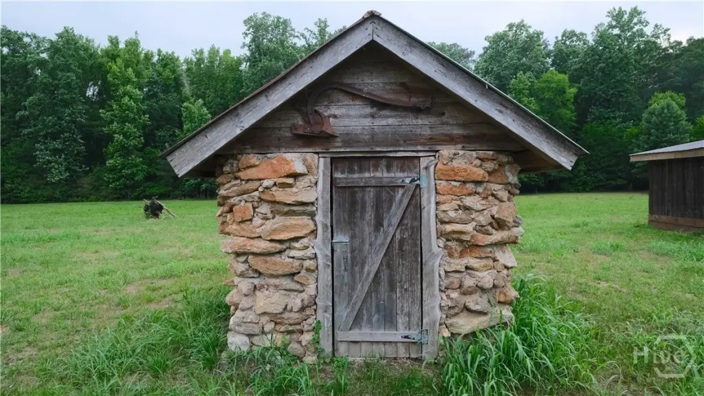 Picture 10