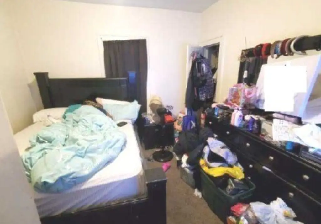 Picture 10