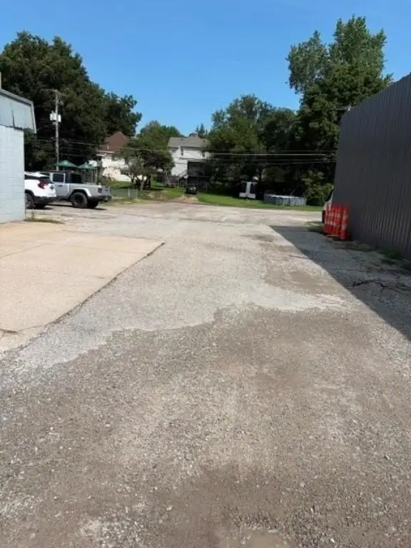 Picture 4