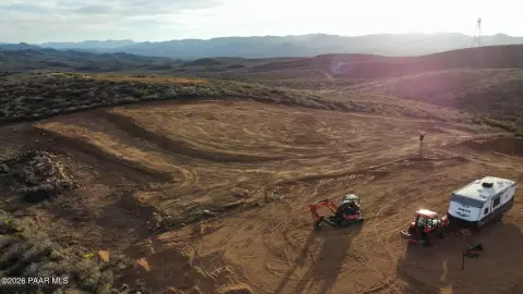 Land with Views in Dewey-Humboldt